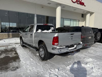 2017 RAM 2500 Tradesman Crew Cab 4x4 6'4' Box