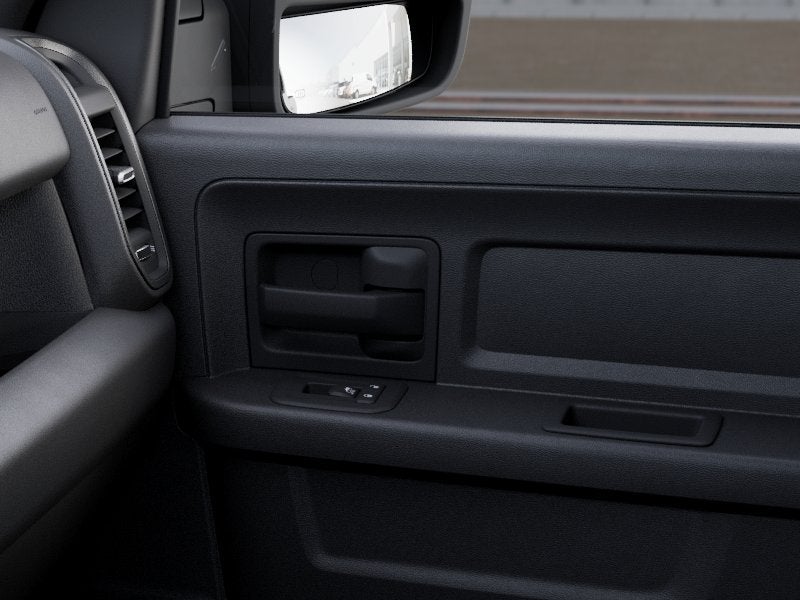 2026 RAM 2500 Black Express - 4x4 Crew Cab 64 Box