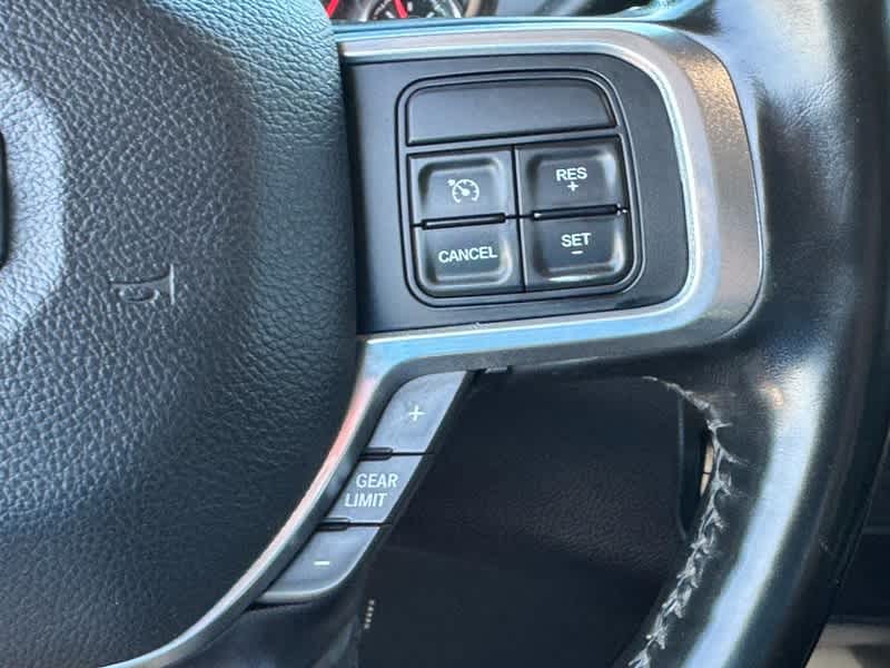 2022 RAM 2500 Laramie Crew Cab 4x4 6'4' Box