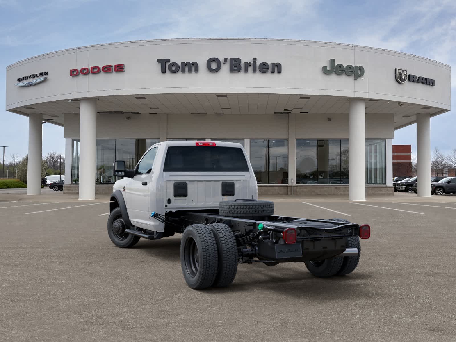 2026 RAM 5500 Chassis Cab RAM 5500 TRADESMAN CHASSIS REGULAR CAB 4X2 84' CA
