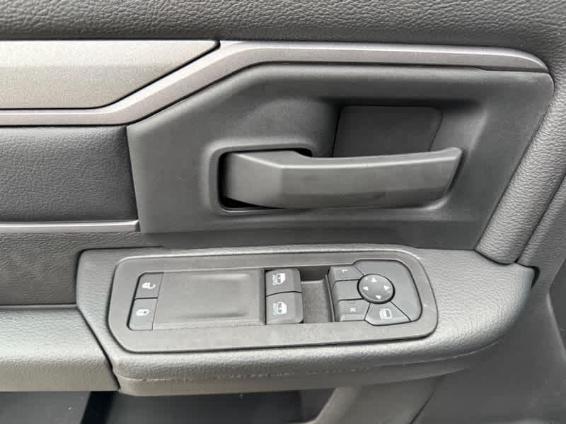 2026 RAM 5500 Chassis Cab RAM 5500 TRADESMAN CHASSIS REGULAR CAB 4X4 84' CA