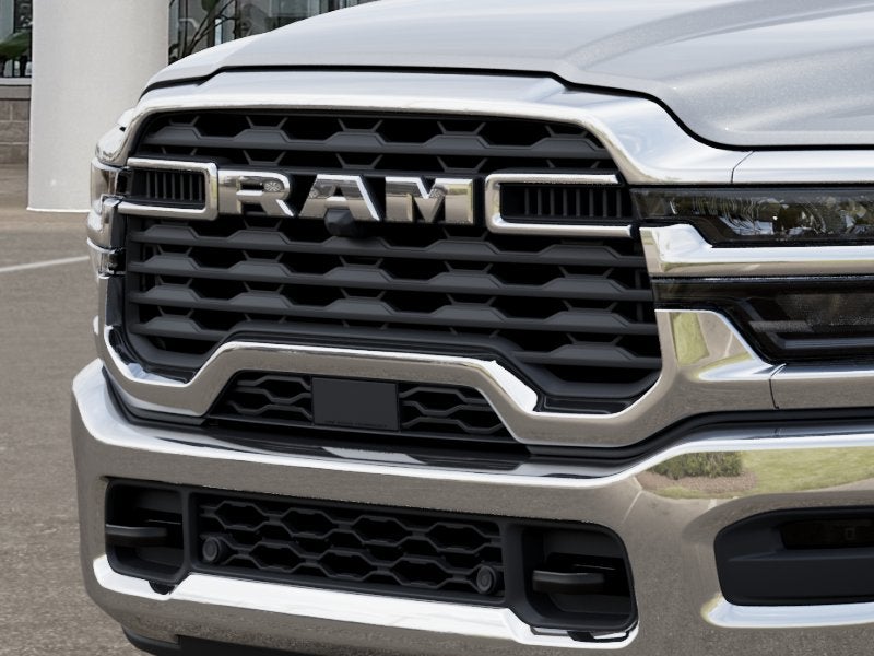 2026 RAM 5500 Chassis Cab RAM 5500 TRADESMAN CHASSIS REGULAR CAB 4X4 84' CA