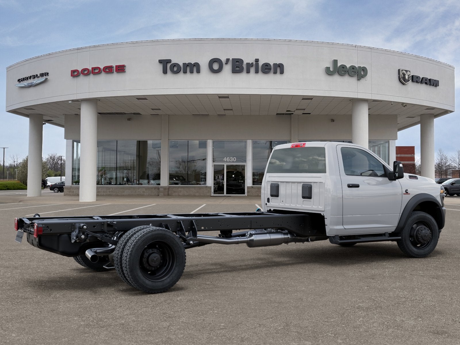 2026 RAM 5500 Chassis Cab RAM 5500 TRADESMAN CHASSIS REGULAR CAB 4X4 120' CA