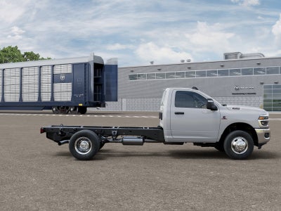 2026 RAM 3500 Chassis Cab RAM 3500 TRADESMAN CHASSIS REGULAR CAB 4X4 84' CA