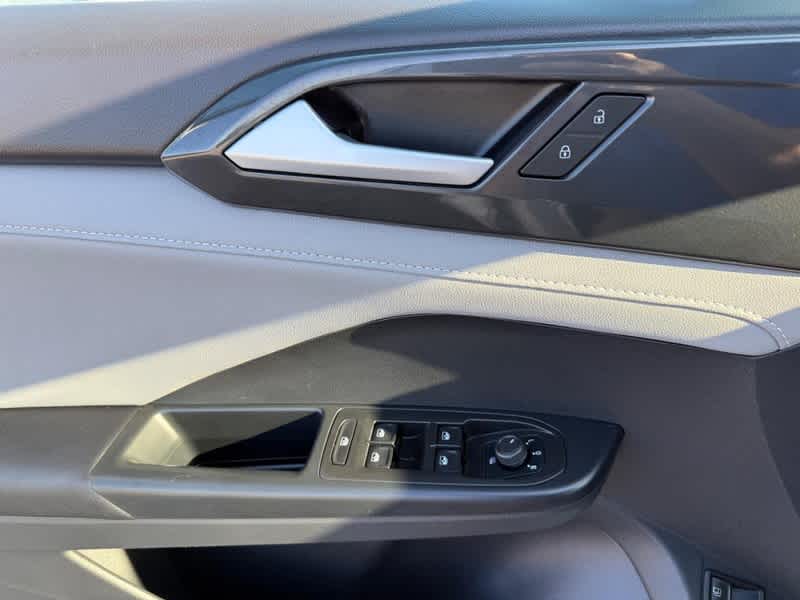 2023 Volkswagen Taos 1.5T SEL