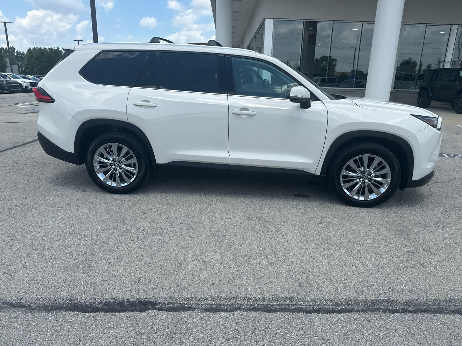 2024 Toyota Grand Highlander Platinum