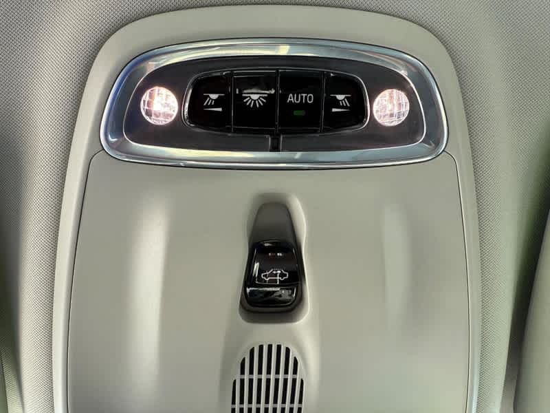 2022 Volvo S60 B5 Momentum