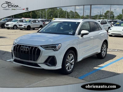 2025 Audi Q3 Premium 45 TFSI S line quattro Tiptronic