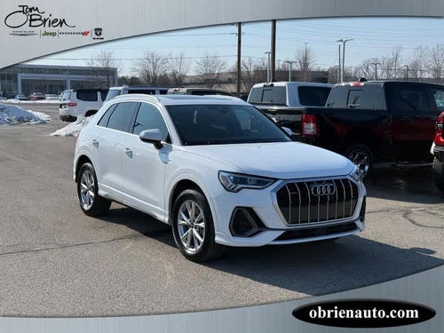 2025 Audi Q3 Premium 45 TFSI S line quattro Tiptronic