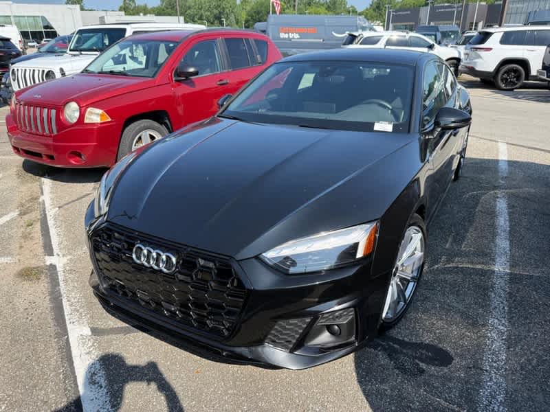 2025 Audi A5 Sportback Premium 45 TFSI S line quattro S tronic