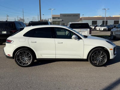 2023 Porsche Macan T