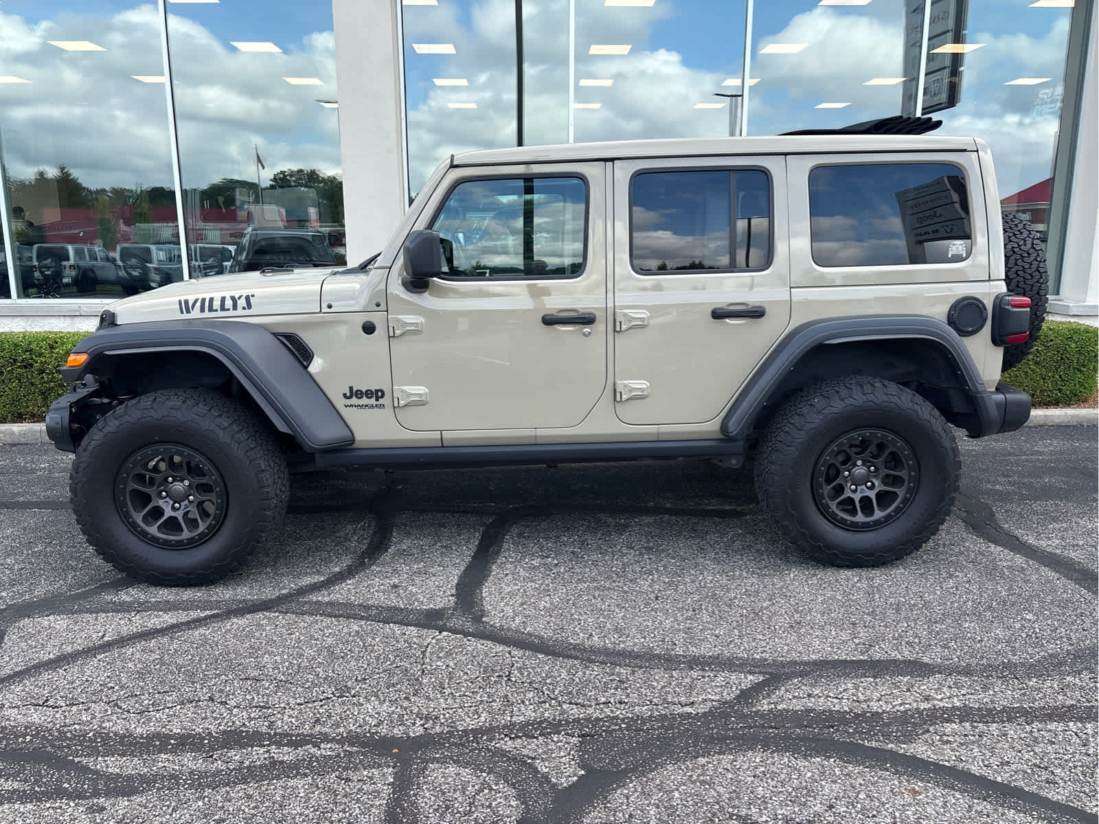 2022 Jeep Wrangler Unlimited Willys