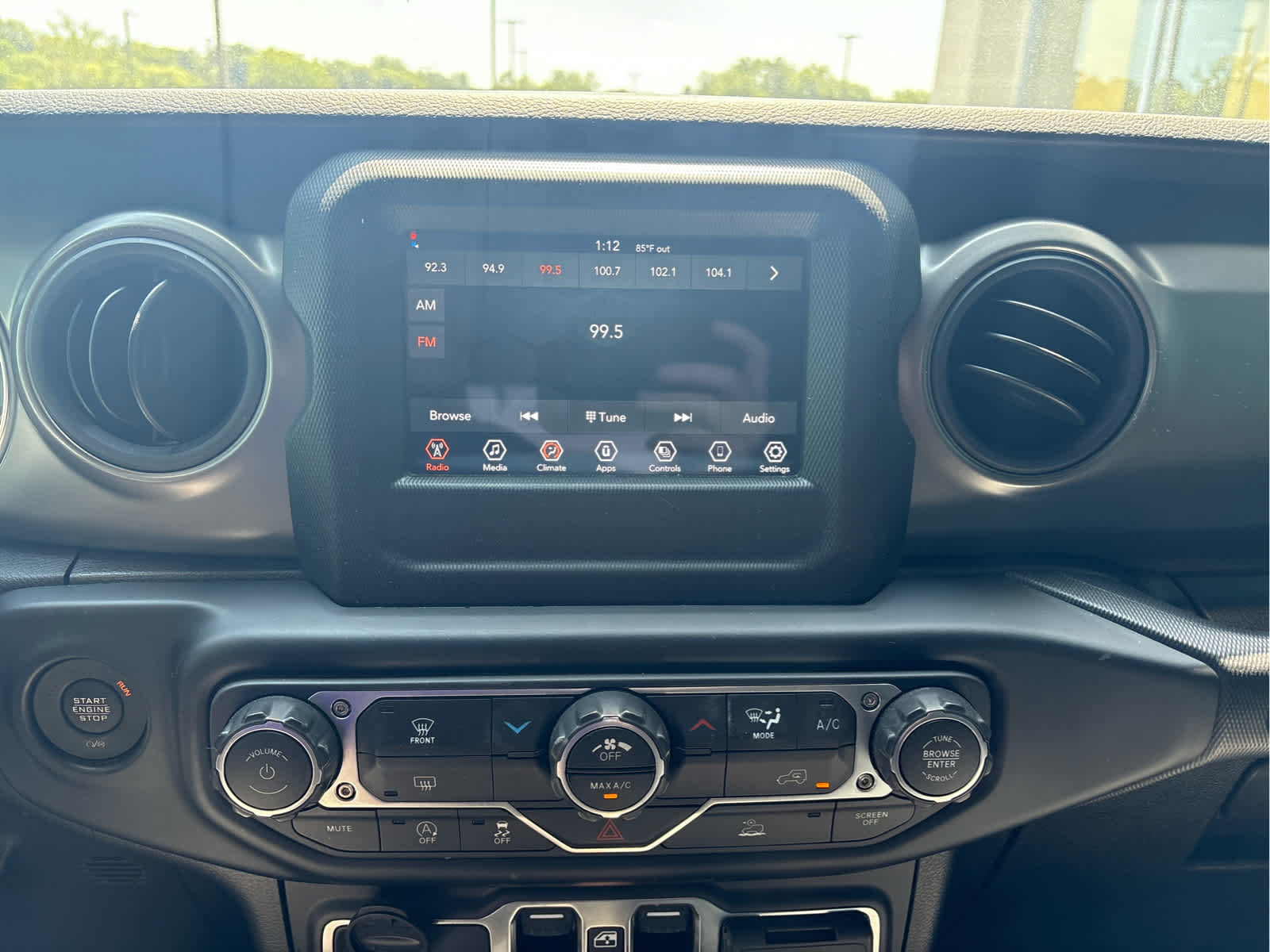 2022 Jeep Wrangler Unlimited Willys