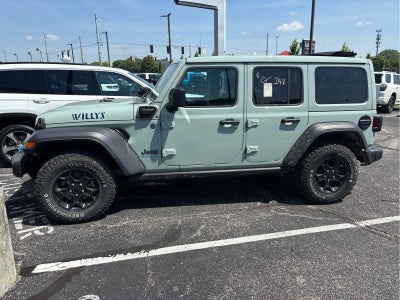 2023 Jeep Wrangler Base