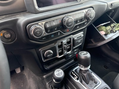 2023 Jeep Wrangler Base