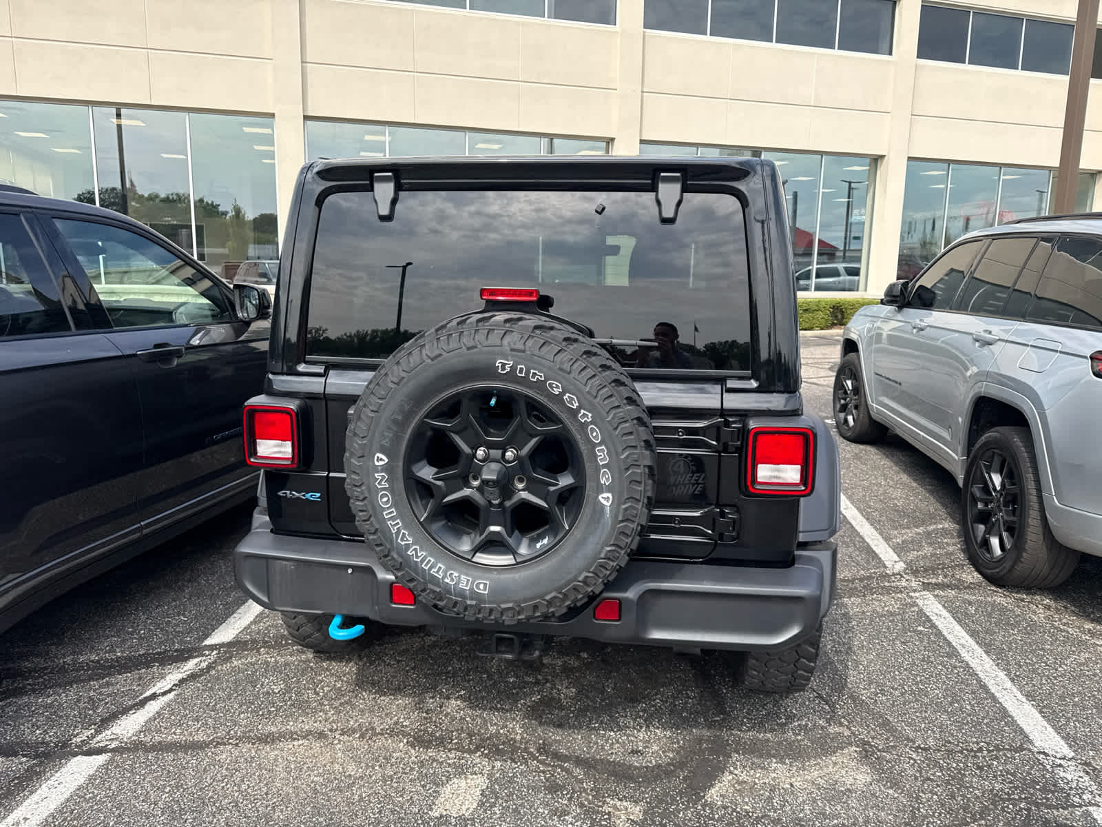 2023 Jeep Wrangler Base