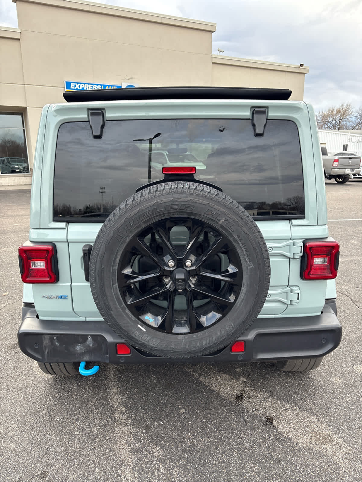 2023 Jeep Wrangler Sahara