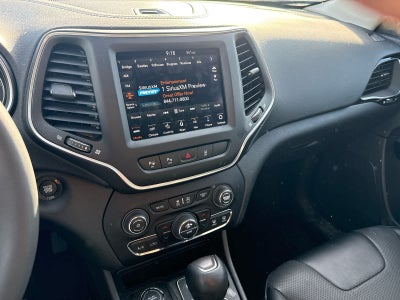 2023 Jeep Cherokee Altitude Lux