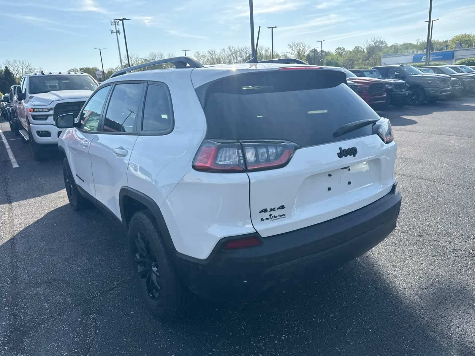 2023 Jeep Cherokee Altitude Lux