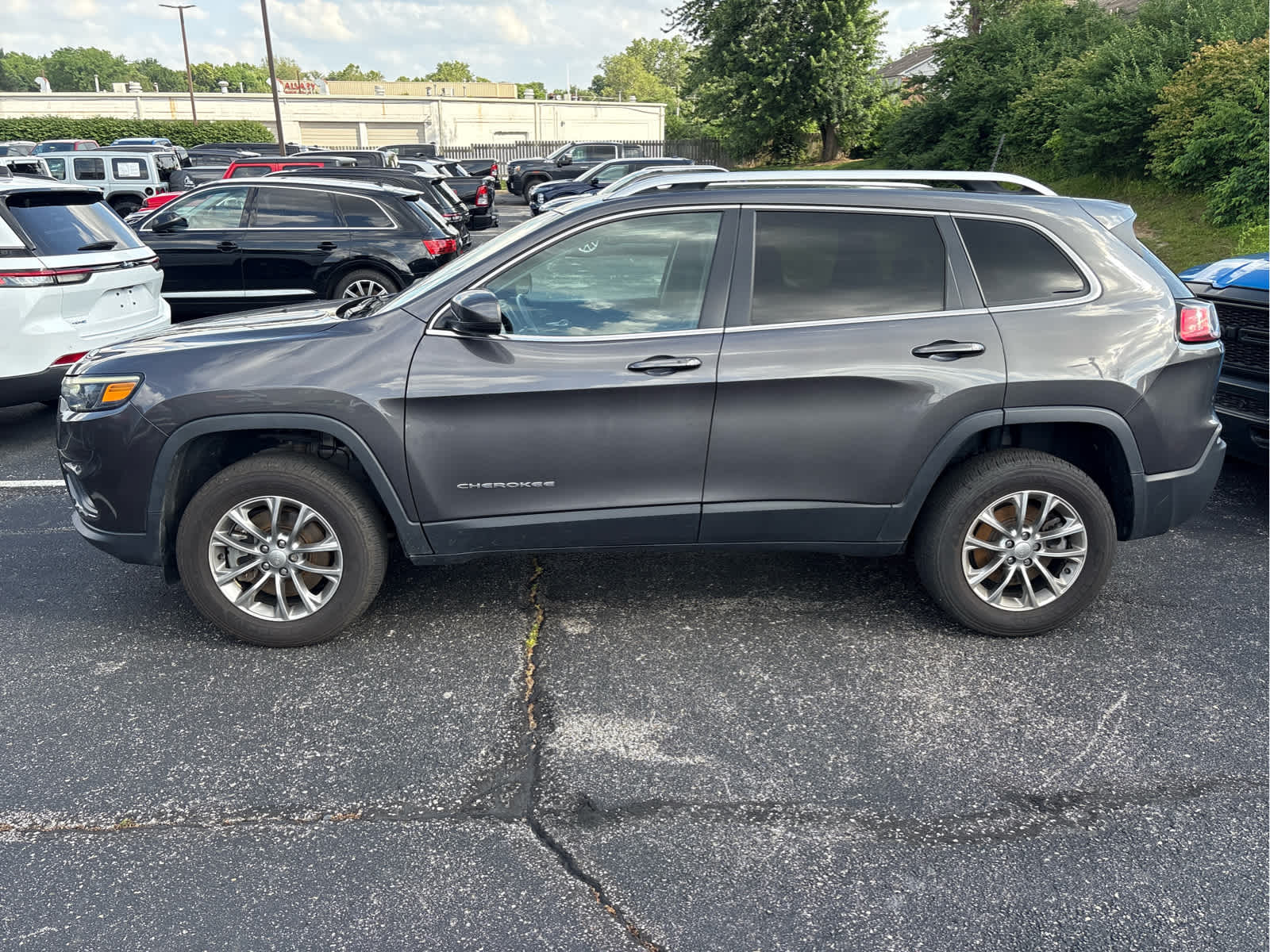 2021 Jeep Cherokee Latitude Lux