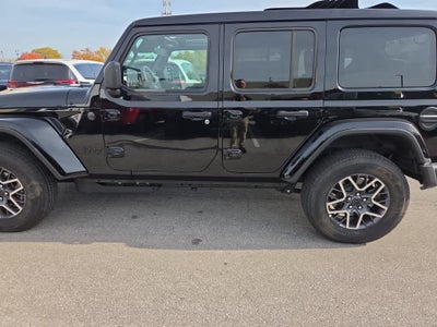 2026 Jeep Wrangler 4-Door Sahara 4x4