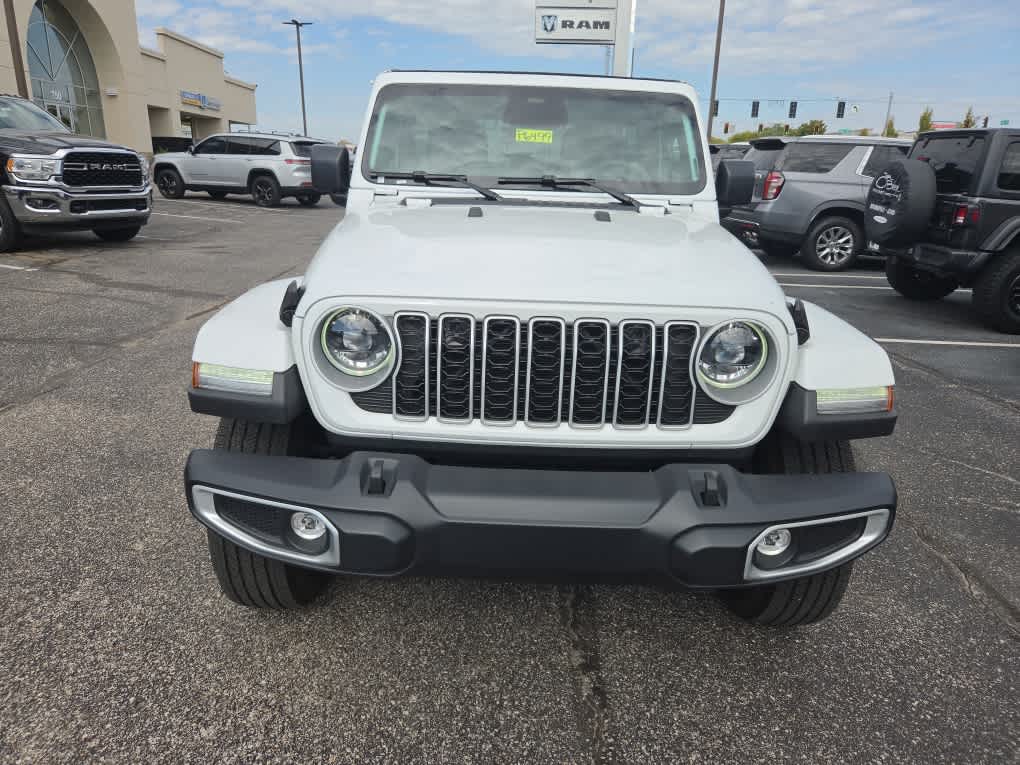 2026 Jeep Wrangler 4-Door Sahara 4x4