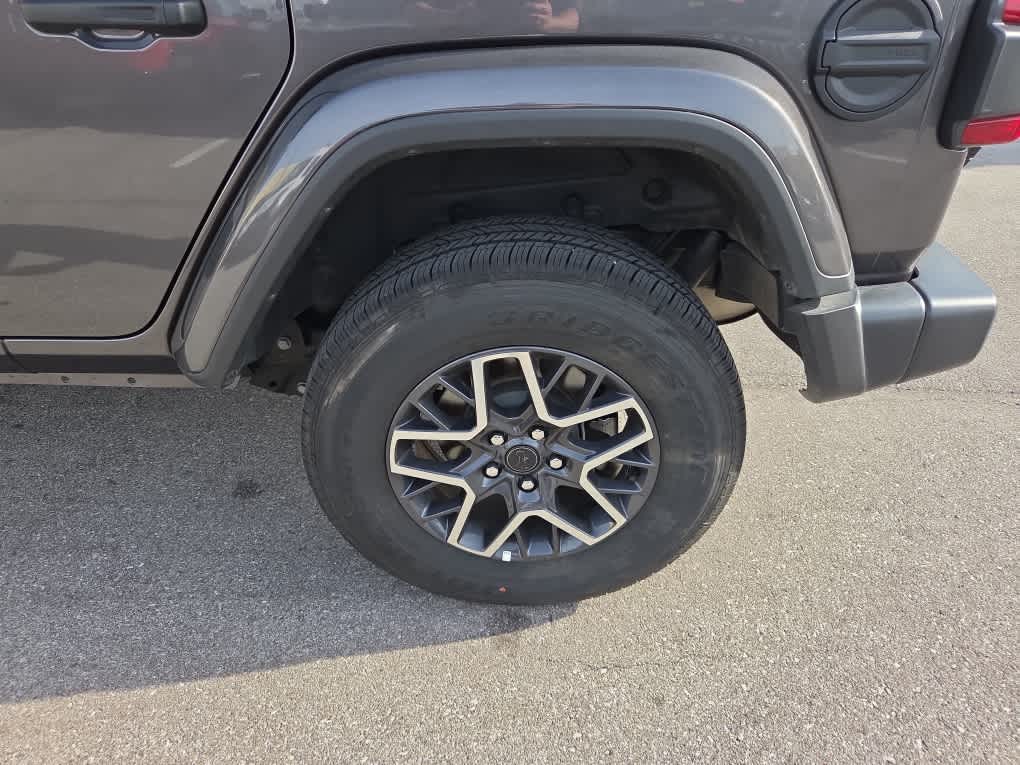 2026 Jeep Wrangler 4-Door Sahara 4x4
