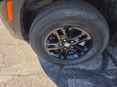 2025 Jeep Grand Cherokee Laredo 4x4