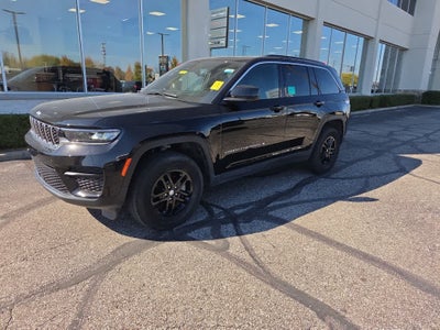 2025 Jeep Grand Cherokee Laredo 4x4