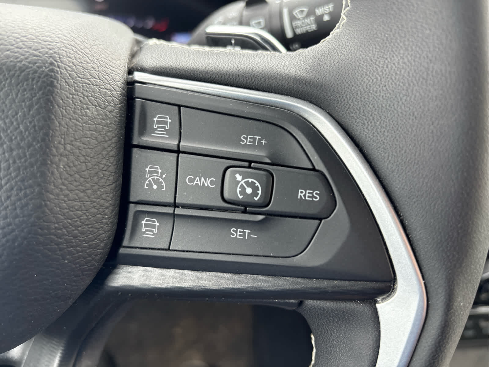 2024 Jeep Grand Cherokee Laredo X