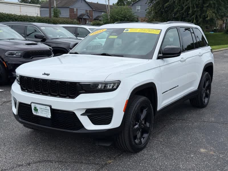 2023 Jeep Grand Cherokee Altitude