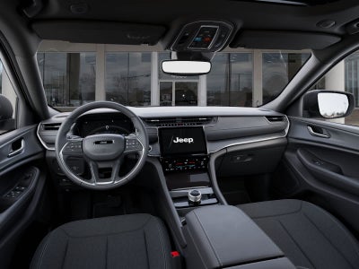 2027 Jeep Grand Cherokee LAREDO X 4X4