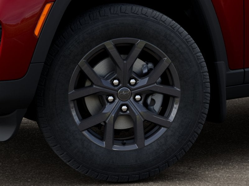 2027 Jeep Grand Cherokee LAREDO X 4X4