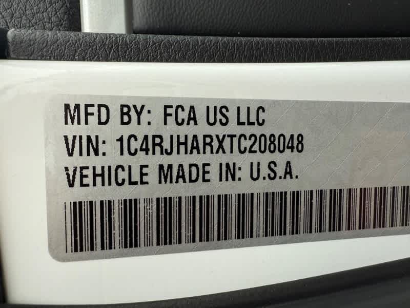 2026 Jeep Grand Cherokee Laredo Altitude