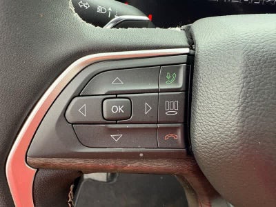 2026 Jeep Grand Cherokee Laredo Altitude