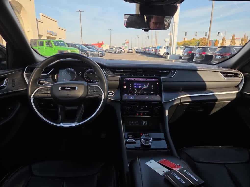 2025 Jeep Grand Cherokee Limited 4x4