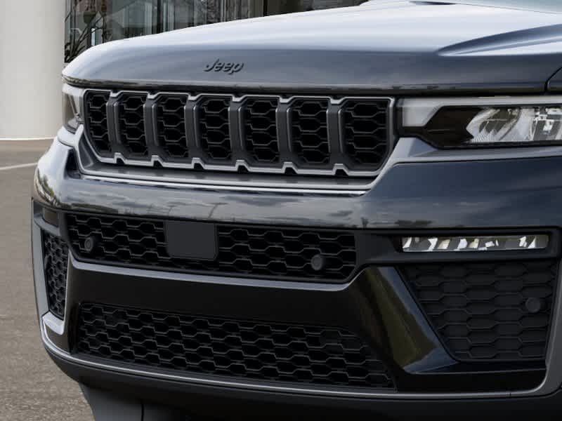 2026 Jeep Grand Cherokee 85th Anniversary Edition