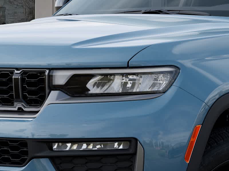 2027 Jeep Grand Cherokee LIMITED 4X4