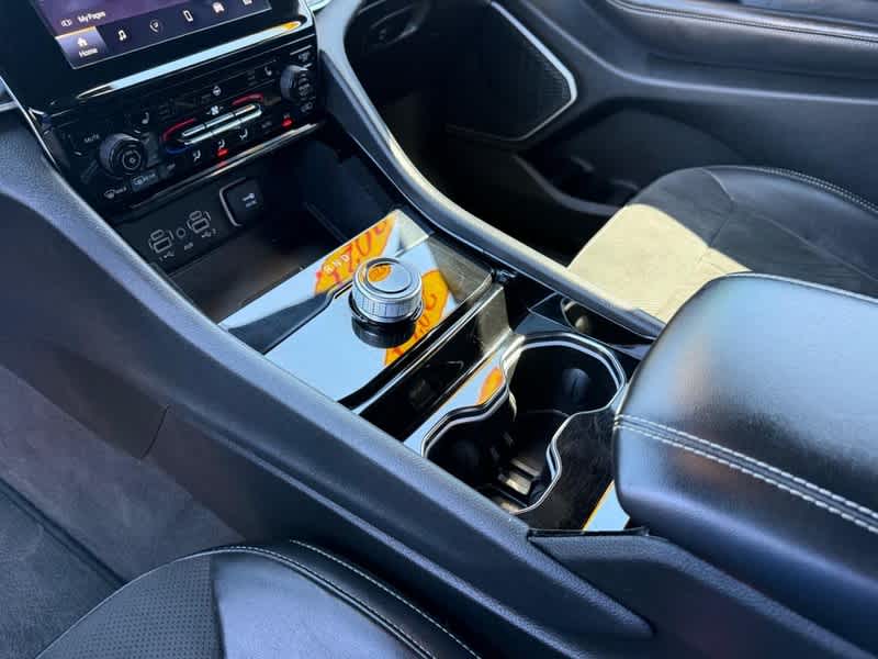 2021 Jeep Grand Cherokee L Altitude