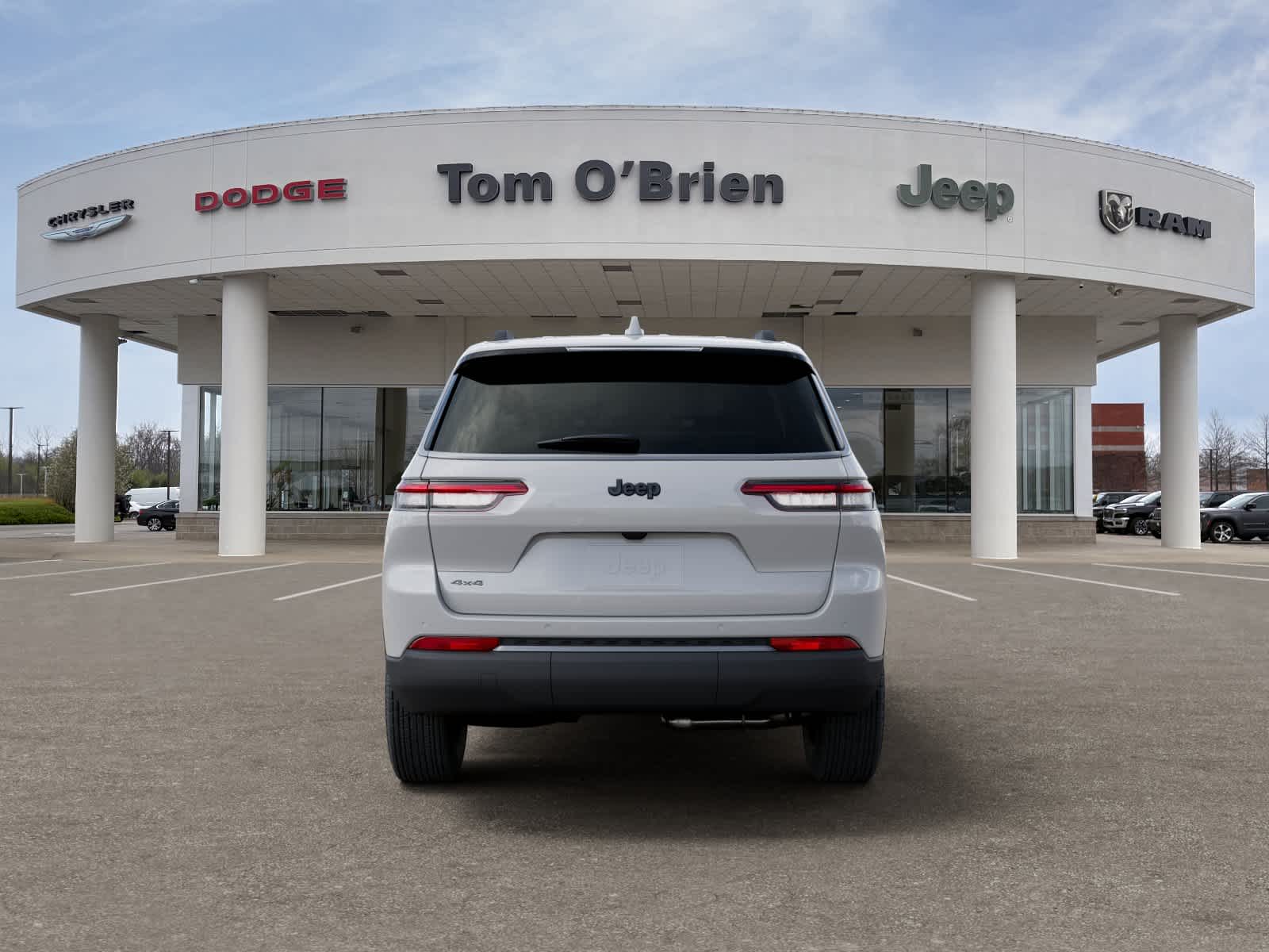 2026 Jeep Grand Cherokee L Laredo Altitude