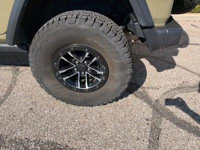 2025 Jeep Wrangler 4-Door Willys 4x4