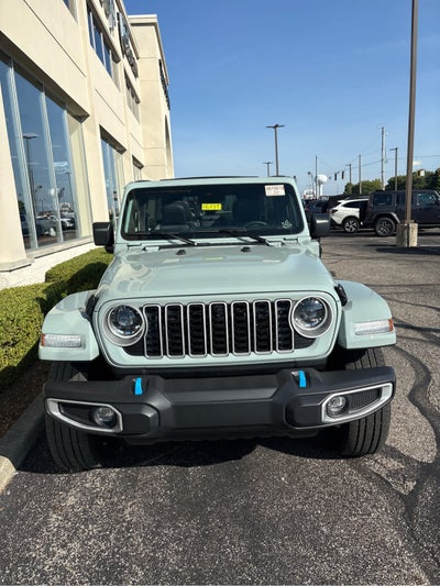 2024 Jeep Wrangler 4xe Sahara 4xe