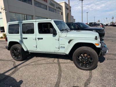 2024 Jeep Wrangler 4xe Sahara 4xe