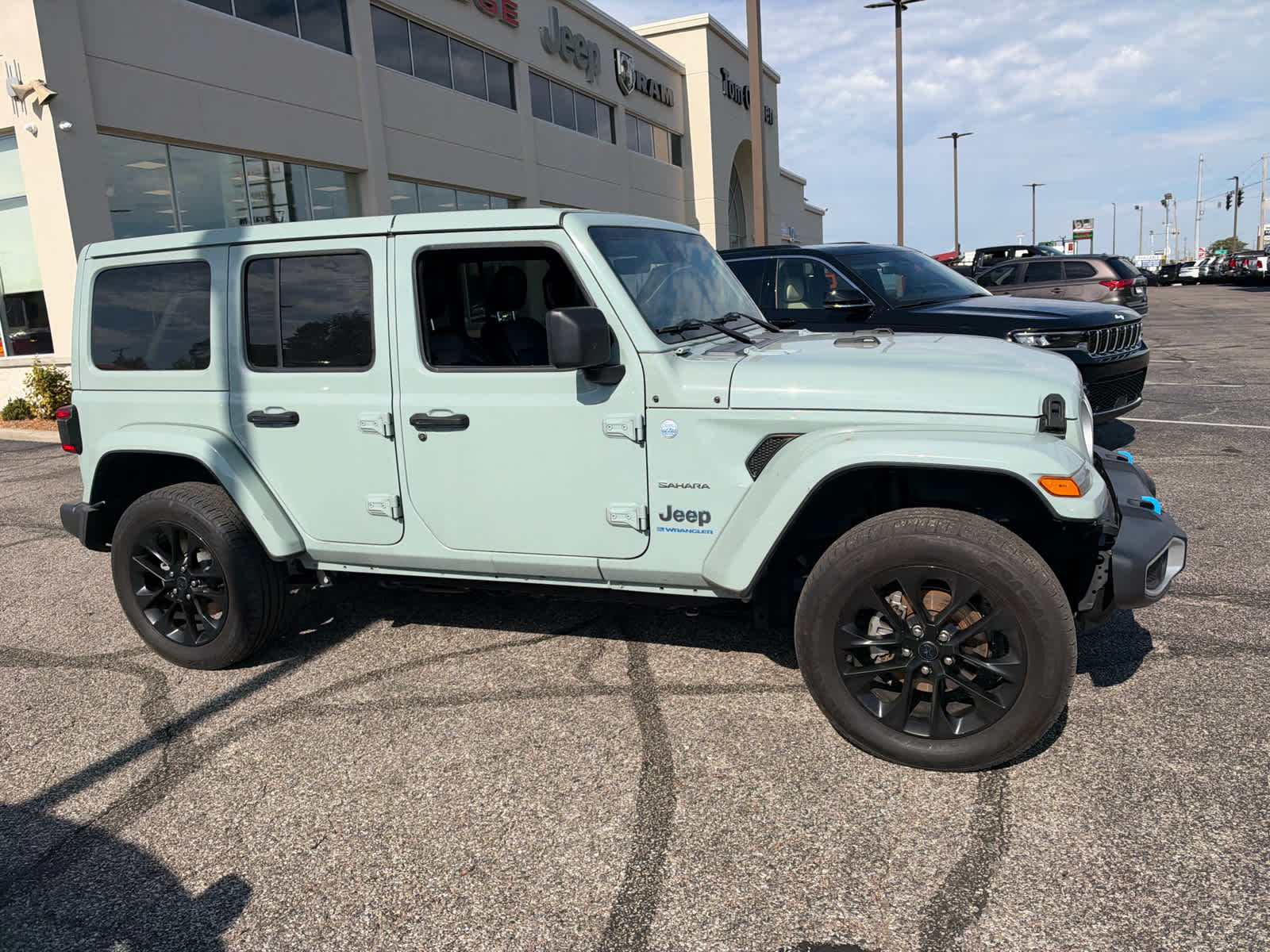 2024 Jeep Wrangler 4xe Sahara 4xe