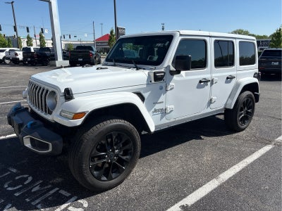 2024 Jeep Wrangler Sahara