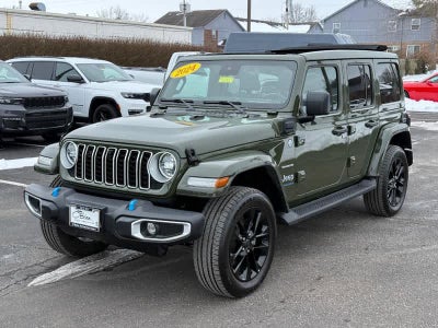 2024 Jeep Wrangler Sahara