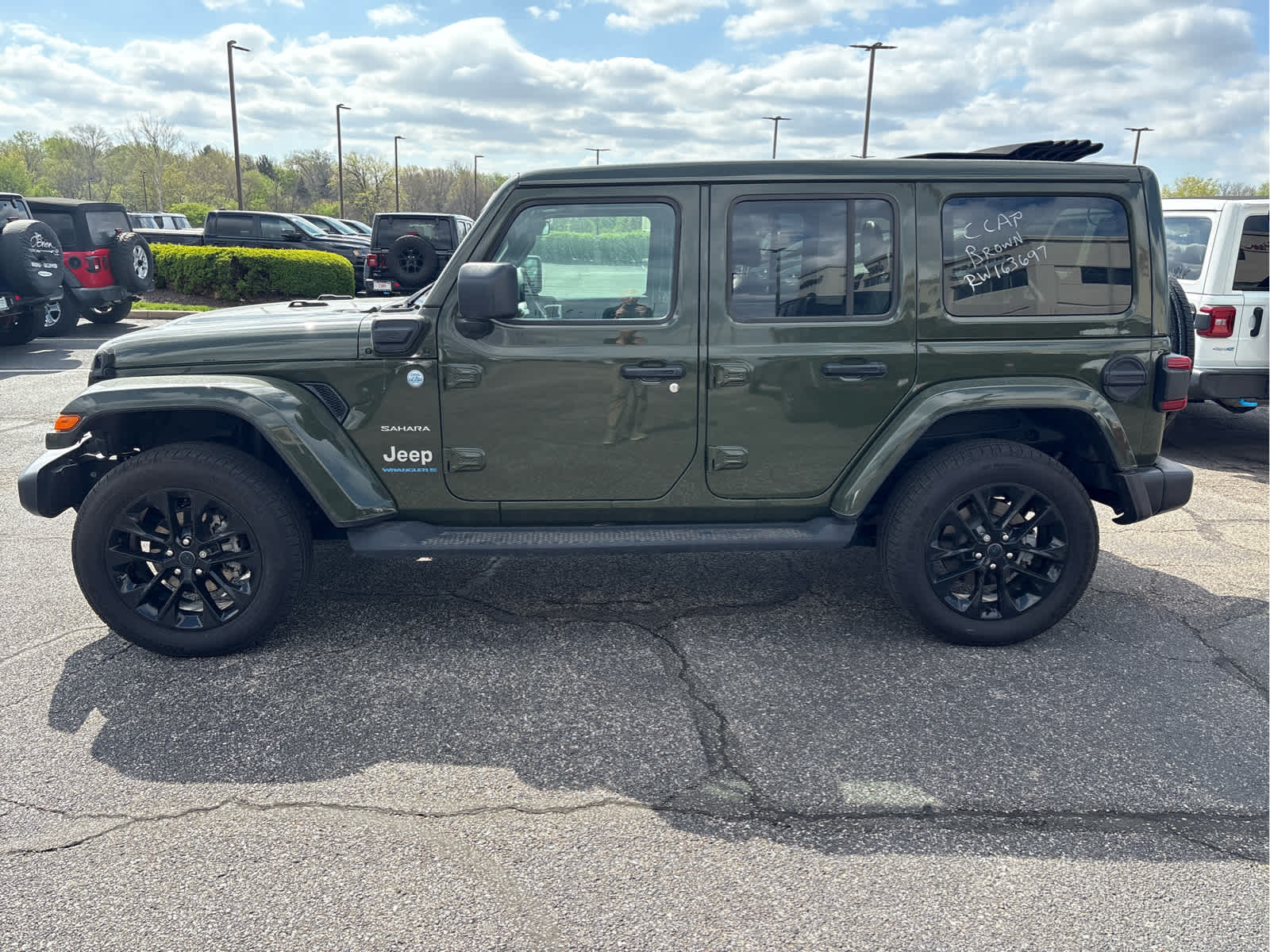 2024 Jeep Wrangler Sahara