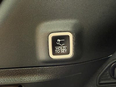 2024 Jeep Grand Cherokee Anniversary Edition