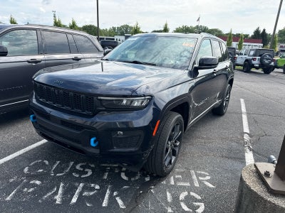 2023 Jeep Grand Cherokee 30th Anniversary