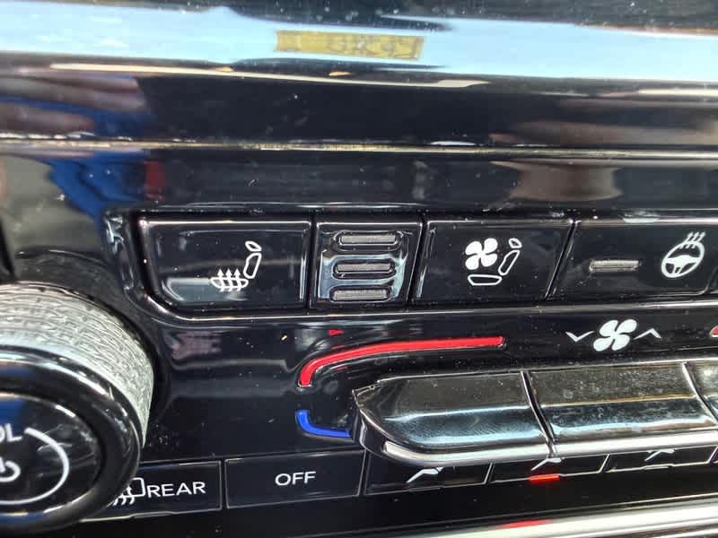 2023 Jeep Grand Cherokee 30th Anniversary